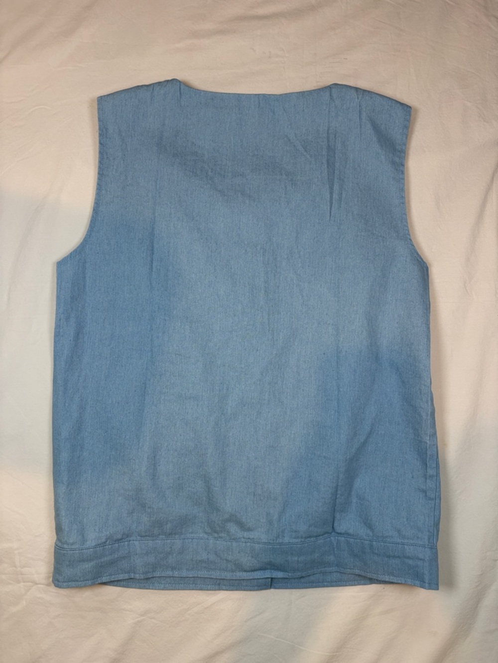 Classic Light Blue Button-Front Tank Top - Picture 2 of 2